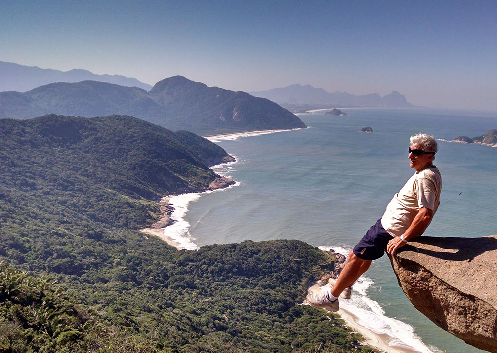 Pedra da bigorna vista Grumari