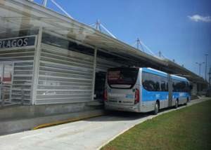 onibus-na-estacao-brt01